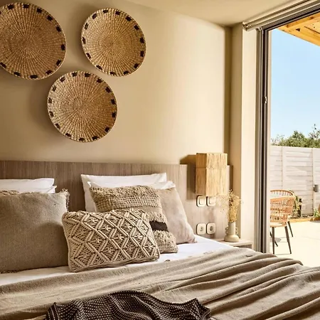 Romas 2 By Vasilikí