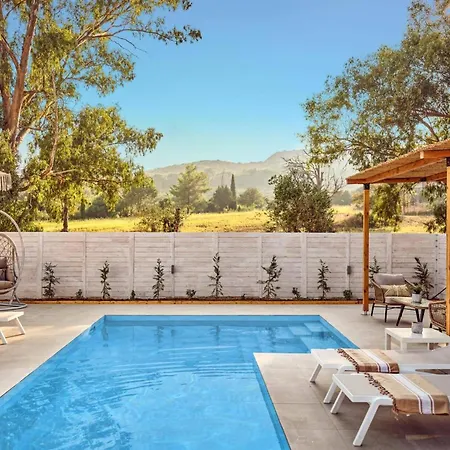 Romas 2 By Vasilikí